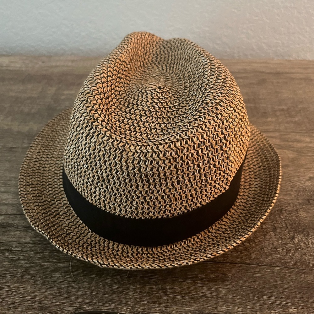 Hat - Picture 2 of 4